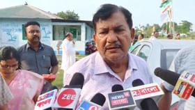 TMC clash in Chopra: চোপড়ায় আবারও চলল গুলি, বিধায়ক বলছেন, 'পুলিশ এলাকায় ওদের হয়ে কাজ করছে' TMC clash in Chopra: চোপড়ায় আবারও চলল গুলি, বিধায়ক বলছেন, 'পুলিশ এলাকায় ওদের হয়ে কাজ করছে'