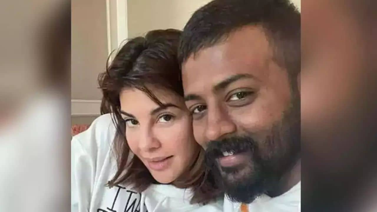 Jacqueliene Fernandez: মাই বেবি..., জ্যাকলিনের জন্মদিনে হাজতে বসেই প্রেমপত্র লিখলেন সুকেশ