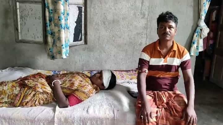 Basanti Political News: নির্দলও চাইছে নেতাগিরি করতে! Basanti Political News: নির্দলও চাইছে নেতাগিরি করতে!