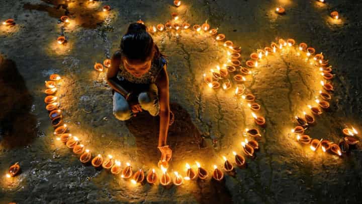Hindu Population in World: পৃথিবীর কোথায় কত হিন্দু? Hindu Population in World: পৃথিবীর কোথায় কত হিন্দু?