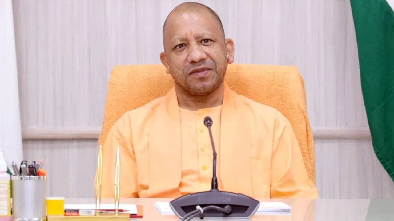 Yogi on Israel-Hamas War: প্যালেস্টাইনের হয়ে গলা তুললেই কড়া পদক্ষেপ, নির্দেশ যোগীর