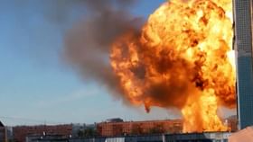 Fire at gas station: গ্যাস স্টেশনে ভয়াবহ আগুন, মৃত শিশু-সহ অন্তত ২৭ Fire at gas station: গ্যাস স্টেশনে ভয়াবহ আগুন, মৃত শিশু-সহ অন্তত ২৭