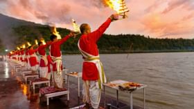 Pilgrimage Destinations: পুজোর সময় তীর্থক্ষেত্রে বেড়াতে যেতে চান? রইল ৪ ঠিকানা Pilgrimage Destinations: পুজোর সময় তীর্থক্ষেত্রে বেড়াতে যেতে চান? রইল ৪ ঠিকানা