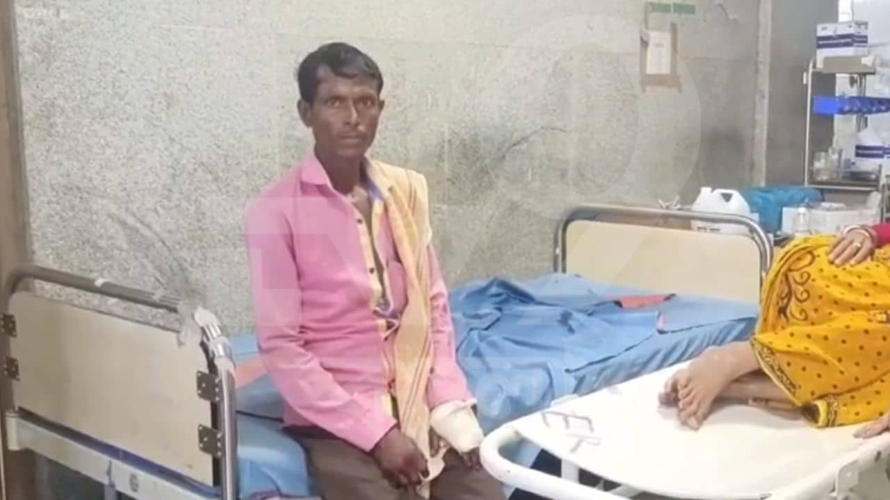 BJP worker injured: তৃণমূলের ভয়ে হাসপাতালেই যেতে পারেননি গুলিবিদ্ধ বিজেপি কর্মী! খানাকুল-কাণ্ডে চাঞ্চল্যকর অভিযোগ