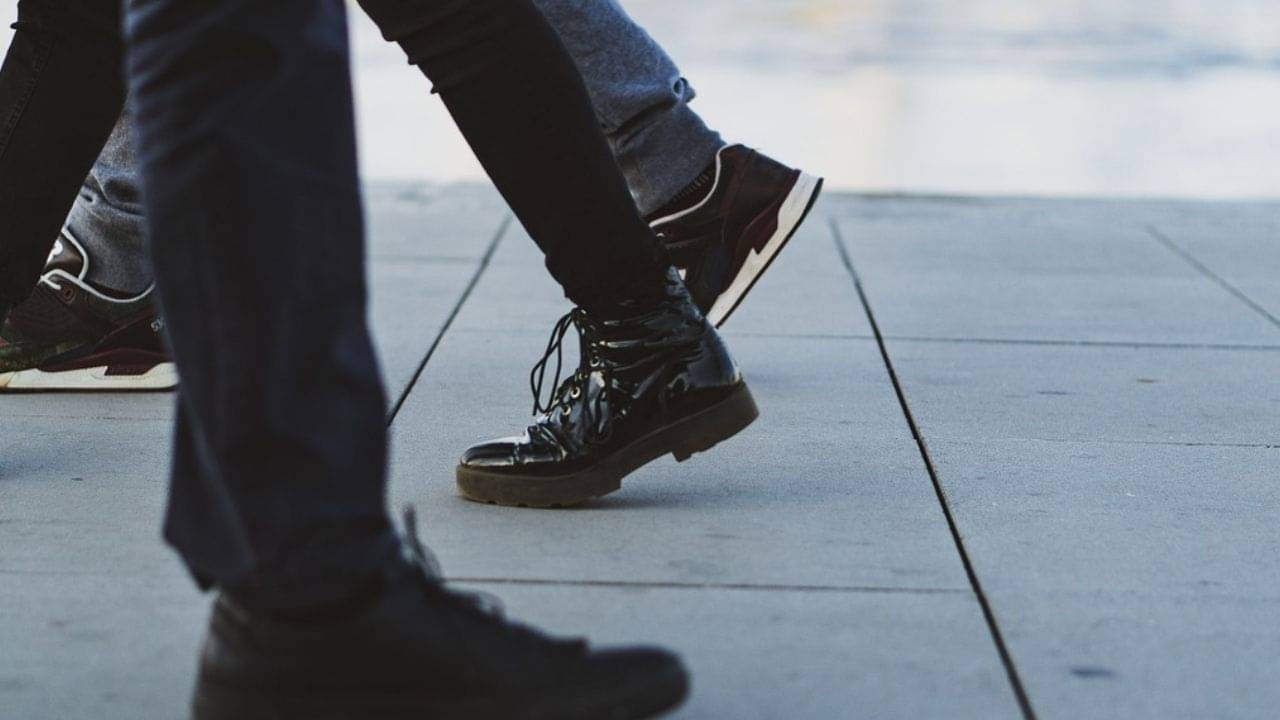 Long COVID Effect: ১০ মিনিট দাঁড়িয়ে থাকলেই অদ্ভুত অনুভূতি, পা নীল হয়ে যাচ্ছে? এই রোগে আক্রান্ত হতে পারেন আপনি