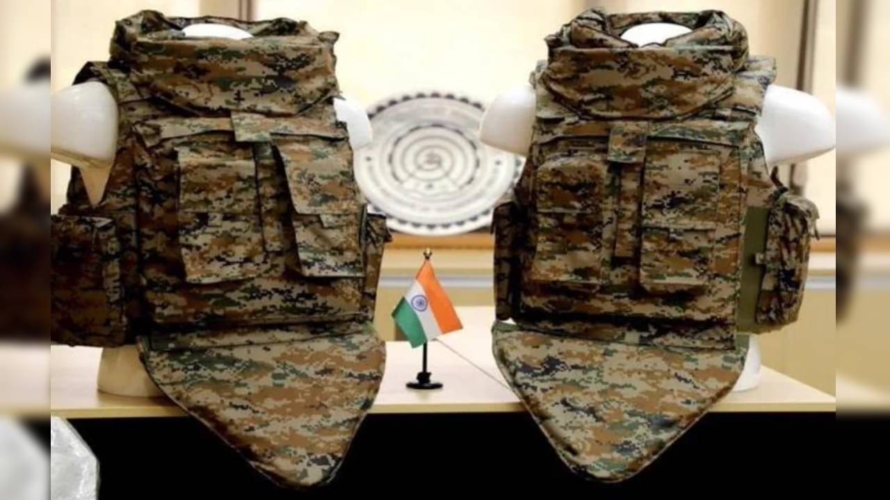 ওজন কম চেয়েছিলেন মেজর, Delhi-IIT বানাল বিশ্বের সবথেকে হালকা বুলেটপ্রুফ জ্যাকেট