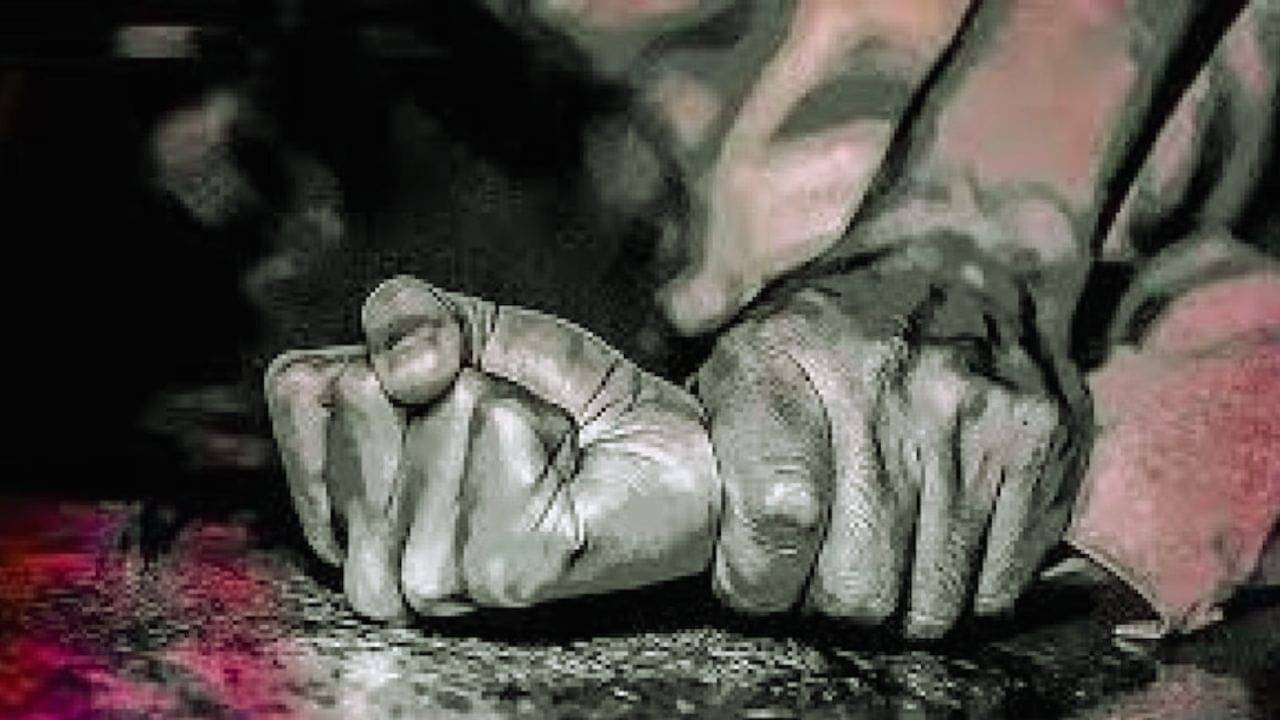 Physical Assault: দু-বছর ধরে স্কুলের প্রিন্সিপালের ছেলের ধর্ষণ-র শিকার, ট্রমাগ্রস্ত হয়ে হাসপাতালে ছাত্রী