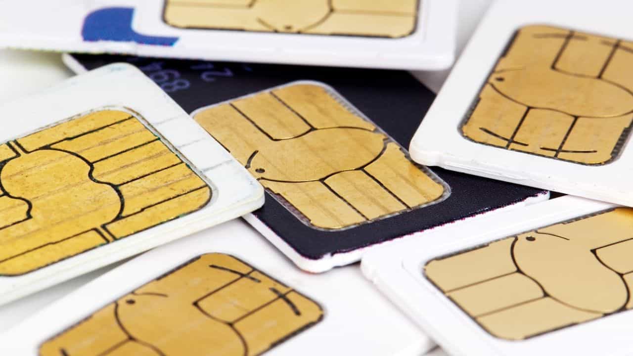 SIM Card-Aadhaar Card Link: আপনার আধার কার্ডে ভুয়ো সিম কার্ড নেই তো ...