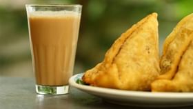 Tea and Snacks: চায়ের সঙ্গে পালং শাকের পকোড়া খেতে পছন্দ করেন? স্বাস্থ্যের জন্য ভাল তো! Tea and Snacks: চায়ের সঙ্গে পালং শাকের পকোড়া খেতে পছন্দ করেন? স্বাস্থ্যের জন্য ভাল তো!