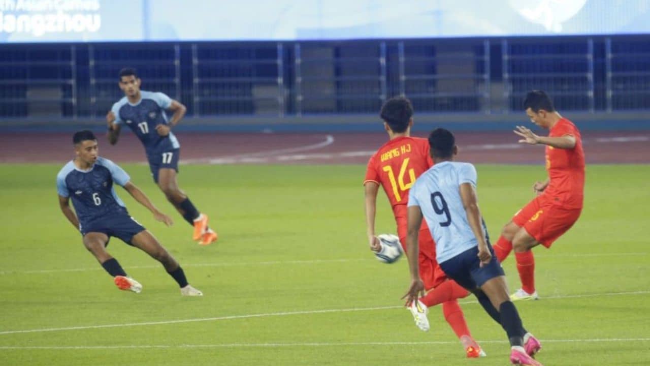 India vs China, Asian Games 2023 : প্রত্যাশা জাগিয়েও হার, এশিয়ান গেমসে হতাশার শুরু সুনীলদের