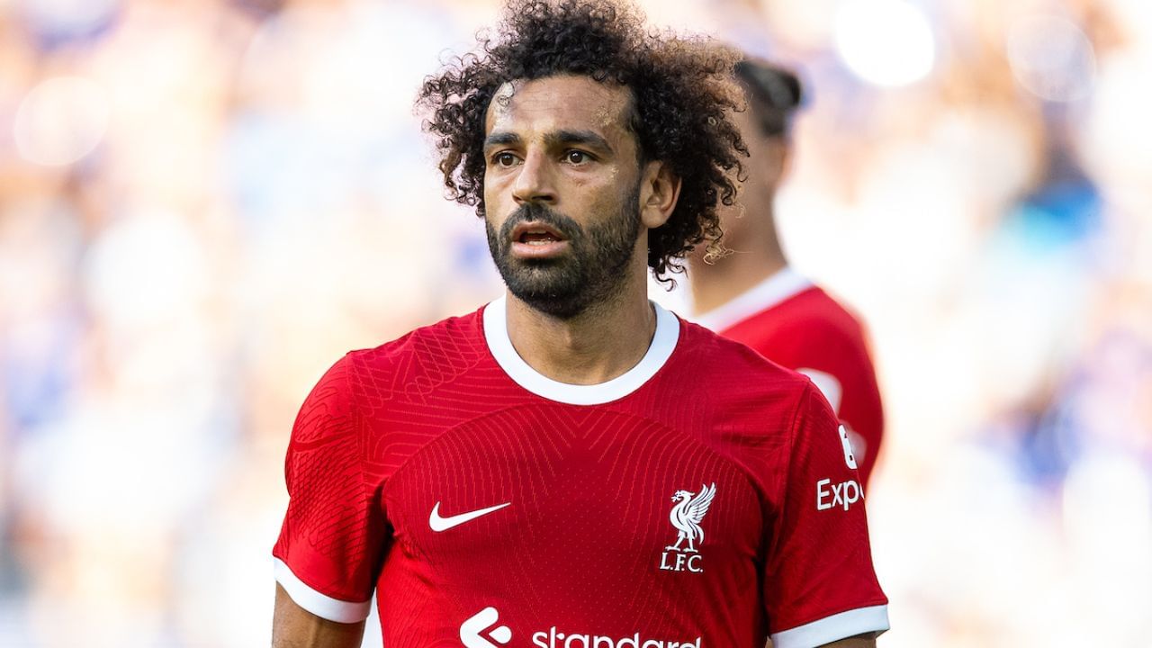 Mohamed Salah: ২২৪৬ কোটি দর! রোনাল্ডোকেও হার মানাচ্ছেন সালাহ