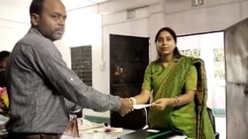 অবশেষে স্কুলে যোগ দিলেন অনামিকা অবশেষে স্কুলে যোগ দিলেন অনামিকা