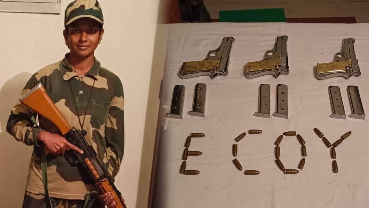 BSF-এর সঙ্গে গুলির লড়াইয়ে বন্দুক ফেলে ছুট পাচারকারীদের, সীমান্ত থেকে উদ্ধার প্রচুর আগ্নেয়াস্ত্র-নথি