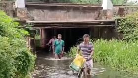 কোলাঘাটের রাস্তা বেহাল কোলাঘাটের রাস্তা বেহাল
