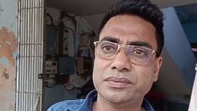 ভুয়ো সাংবাদিকের পকেটে জাল টাকা! সঙ্গে উদ্ধার টাকা ছাপানোর কাগজ ভুয়ো সাংবাদিকের পকেটে জাল টাকা! সঙ্গে উদ্ধার টাকা ছাপানোর কাগজ