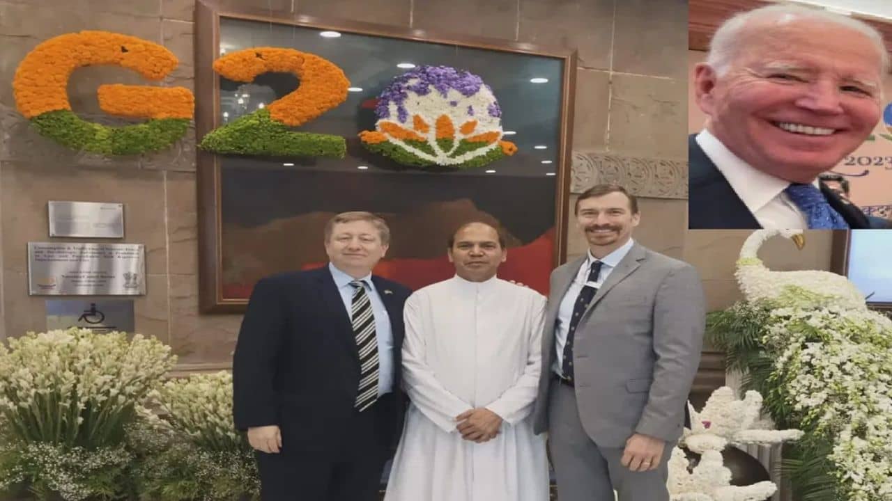 Exclusive: মার্কিন প্রেসিডেন্টের অনুরোধে একসঙ্গে প্রার্থনা দিল্লির ধর্মযাজকের, হল উপহার বিনিময়