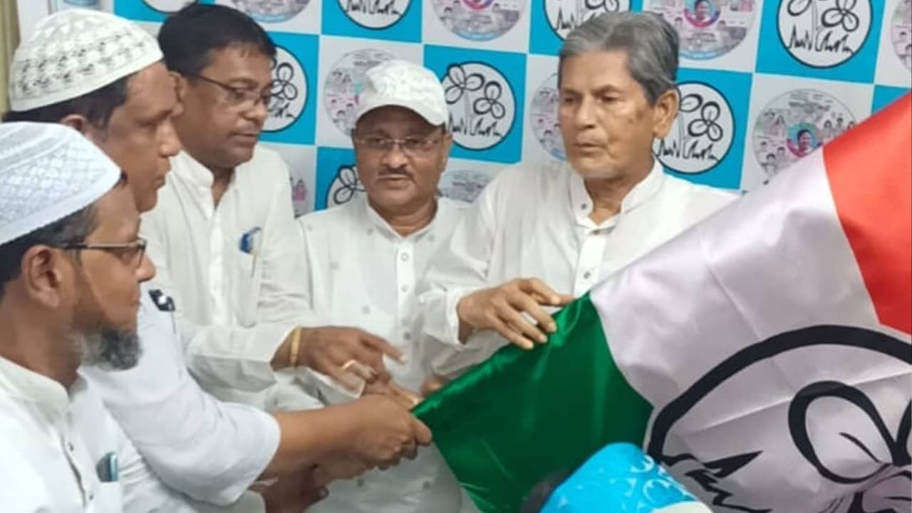 TMC in Kolkata: কলকাতা পুরনিগমে আরও কমল বিরোধী কণ্ঠ, উন্নয়নে সামিল হতে হাত ছাড়লেন কাউন্সিলর