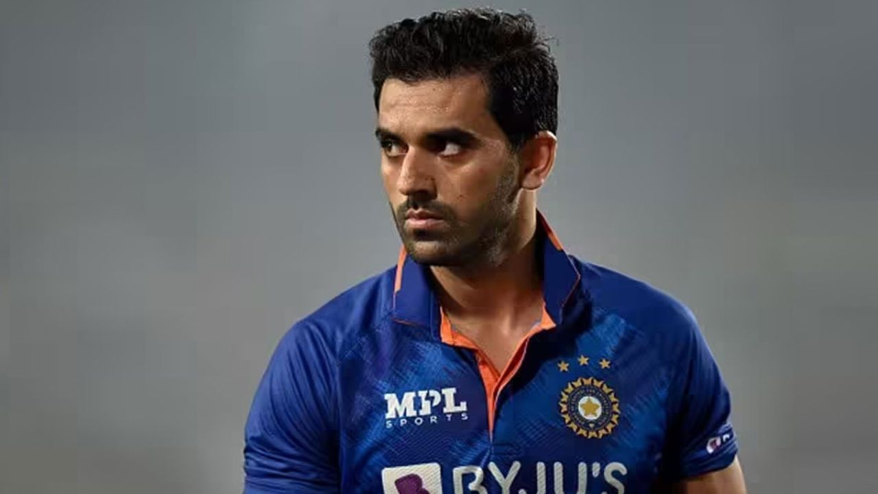 Deepak Chahar: জাতীয় দলে কামব্যাকের জন্য মরিয়া দীপক চাহার Deepak Chahar: জাতীয় দলে কামব্যাকের জন্য মরিয়া দীপক চাহার