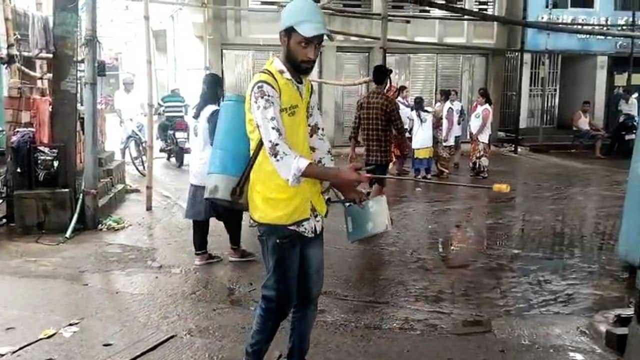 Dengue in Kolkata: দিল্লি অভিযানে ব্যস্ত মেয়র-কাউন্সিলররা, কলকাতায় ডেঙ্গি দমনের হাল ধরবে কে?