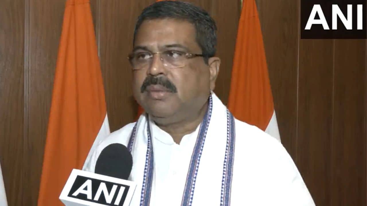 Dharmendra Pradhan: গোটা বিশ্বে মাইলফলক হয়ে থাকবে মহিলা সংরক্ষণ বিল: ধর্মেন্দ্র প্রধান