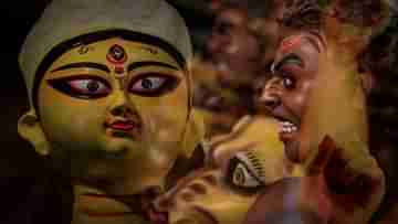 Durga Puja: দুর্গাপুজোয় বড় ছাড় দিল্লিতে, মধ্যরাত পর্যন্ত মাইক বাজানোর অনুমতি