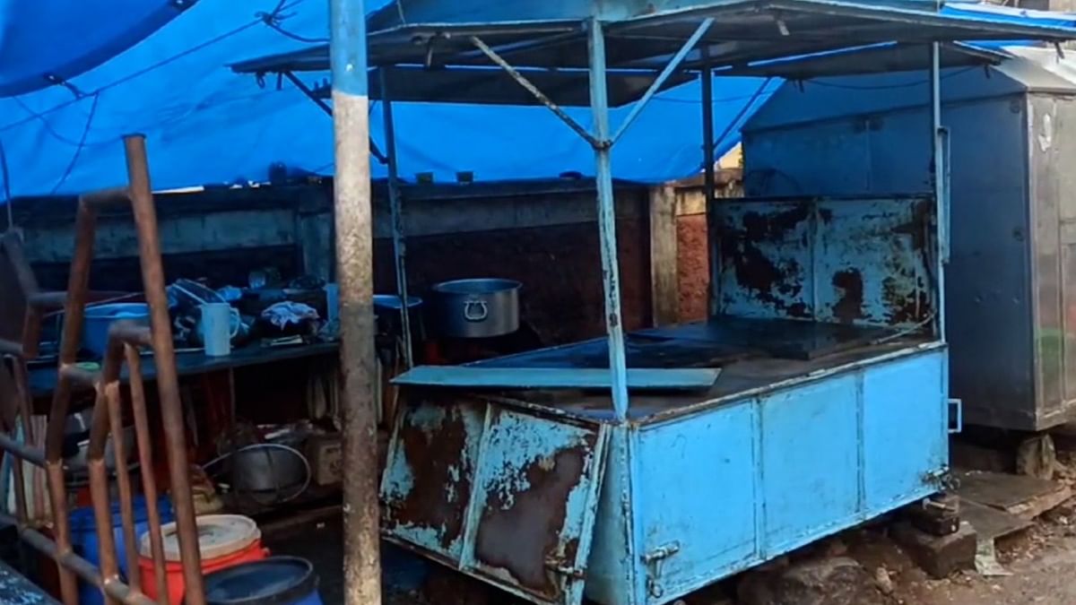 Medinipur Electric Shock News: ফুটপাতে খাবারের দোকানে আচমকাই