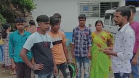 ঘটে ১০ হাজার রাখলেই সংসারে ফিরবে সুখ! সাধুর খপ্পরে পরপর তিনটি গ্রাম ঘটে ১০ হাজার রাখলেই সংসারে ফিরবে সুখ! সাধুর খপ্পরে পরপর তিনটি গ্রাম