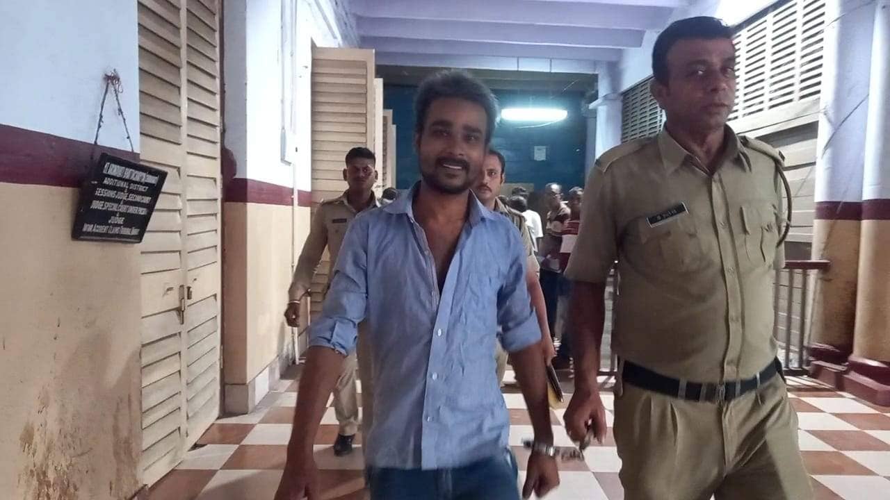 Murder Case: জামাইবাবুকে খুন করতে কাটারিতে শান, আটকাতে গেলে মাকে খুন করে যাবজ্জীবন জেলের পথে ছেলে