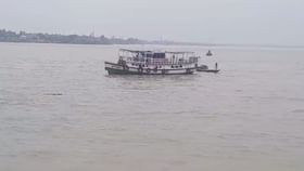 সাঁকরাইলে গঙ্গা-স্নানে নেমে তলিয়ে গেল ৩ জন সাঁকরাইলে গঙ্গা-স্নানে নেমে তলিয়ে গেল ৩ জন
