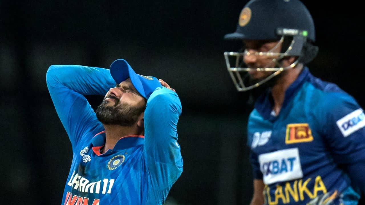 Rohit Sharma: অনেক চ্যালেঞ্জ সামলাতে হল, কীসের ইঙ্গিত রোহিতের?