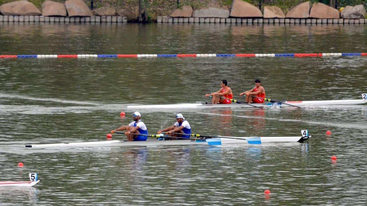 Asian Games 2023: রোয়িংয়ে অপ্রতিরোধ্য ভারত, ফাইনালে উঠে পদকের স্বপ্ন দেখাচ্ছেন অরবিন্দ-সৎনাম