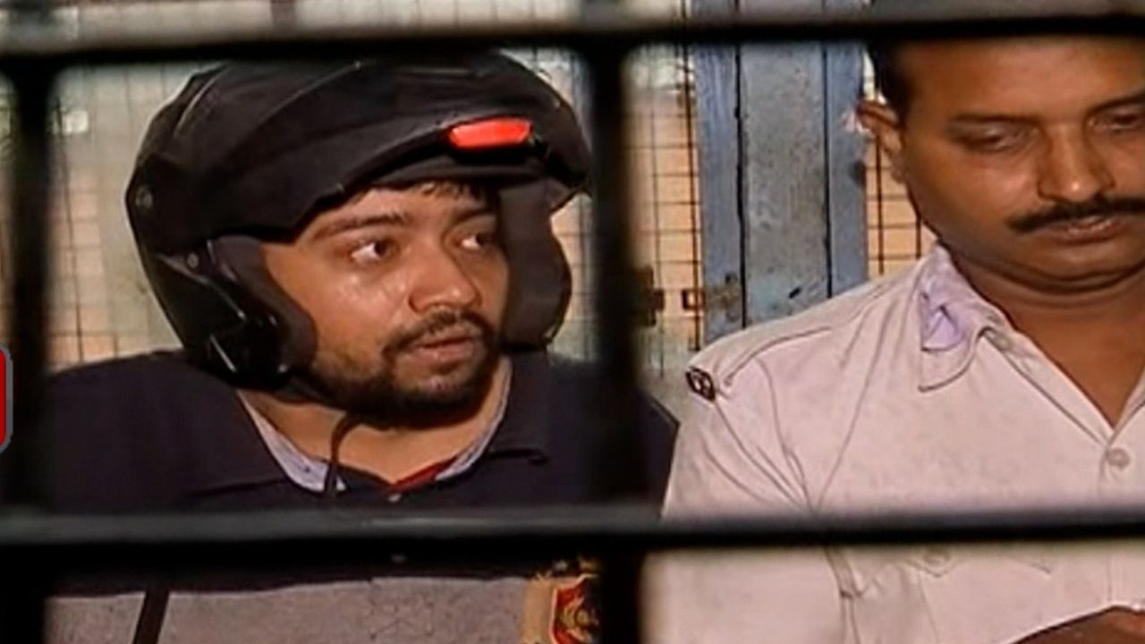 Gun Shot in Kolkata: রাস্তার উপর ময়লা ফেলা নিয়ে কসবায় চলল পরপর গুলি