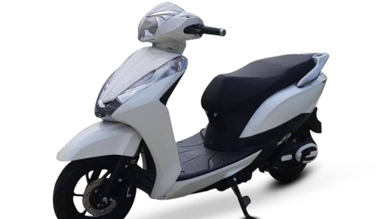 IME Rapid ইলেকট্রিক স্কুটার লঞ্চ হয়ে গেল মাত্র 99,000 টাকায়, এক চার্জে 300 কিলোমিটার রেঞ্জ