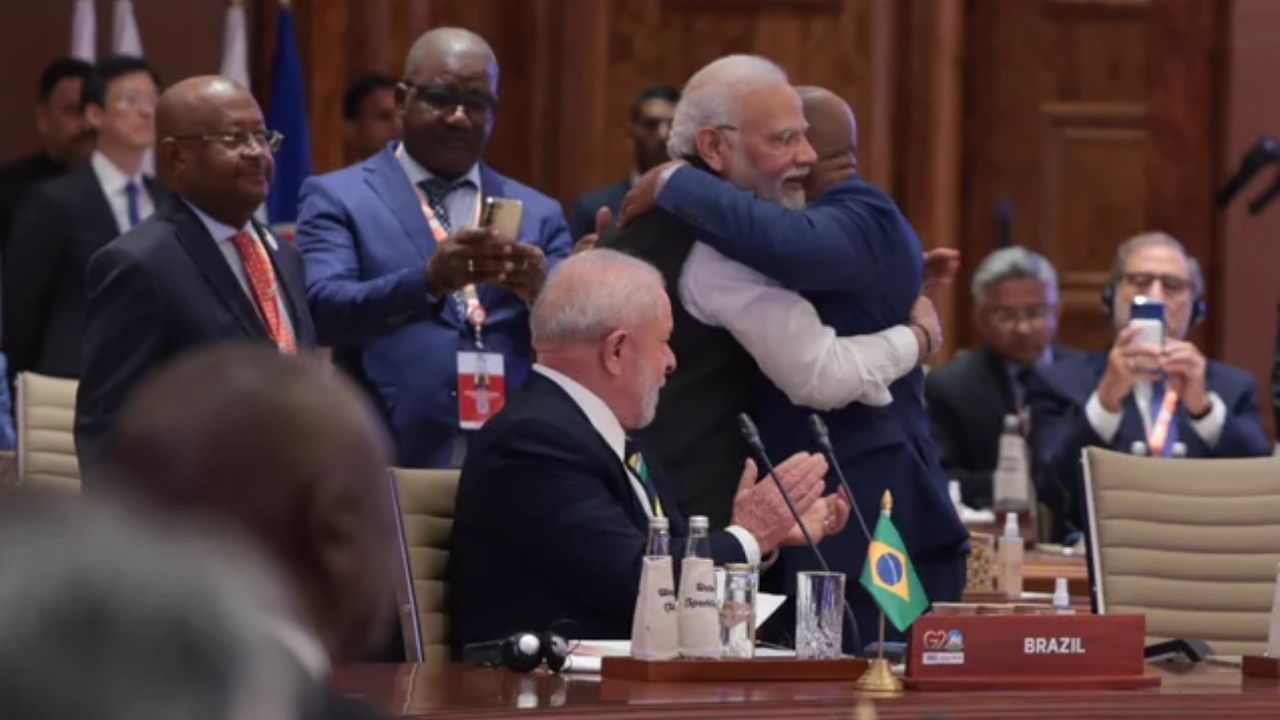 African Union: G-20 তে স্থায়ী সদস্য হল আফ্রিকান ইউনিয়ন, 'মাইলস্টোন' বলে বর্ণনা ভারতের African Union: G-20 তে স্থায়ী সদস্য হল আফ্রিকান ইউনিয়ন, 'মাইলস্টোন' বলে বর্ণনা ভারতের