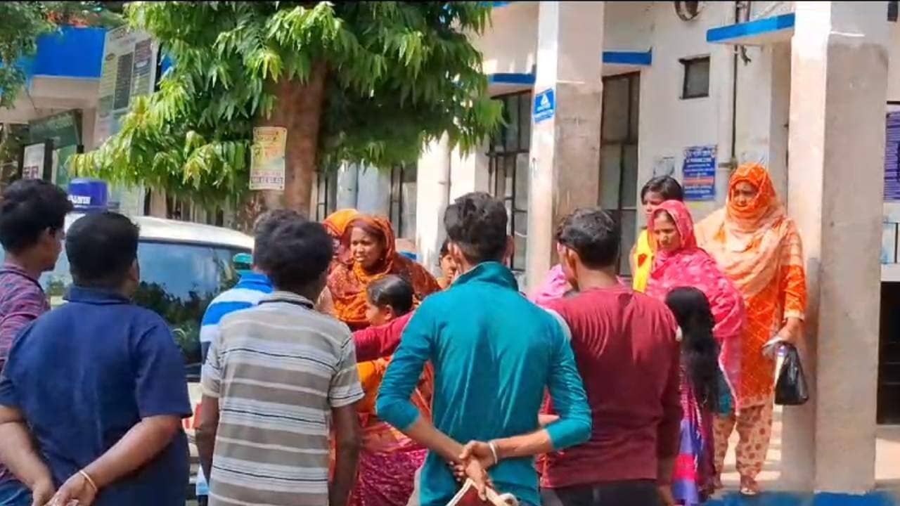 Murder in Nadia: পুকুর থেকে উদ্ধার একরত্তির দেহ, মায়ের বিরুদ্ধে খুনের অভিযোগ এলাকাবাসীর, চাঞ্চল্য চাপড়ায়