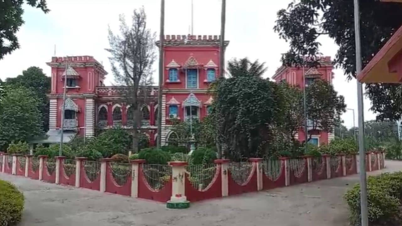 Nadia School Ragging: নদিয়ার স্কুলে শিক্ষক দিবসে র‌্যাগিং, ৫ পড়ুয়াকে চিহ্নিত করে বহিষ্কার করল স্কুল