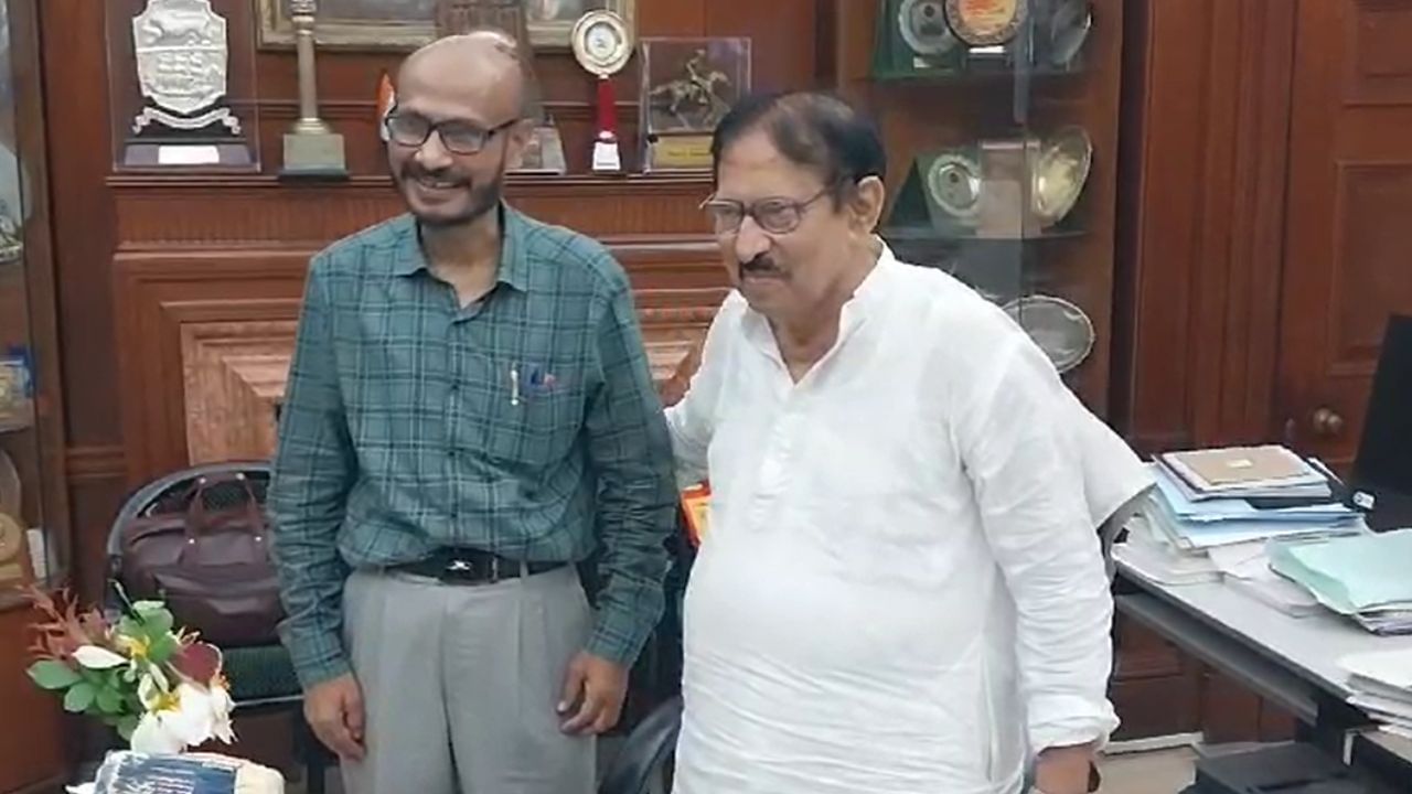 Nirmal Chandra Roy meets Speaker