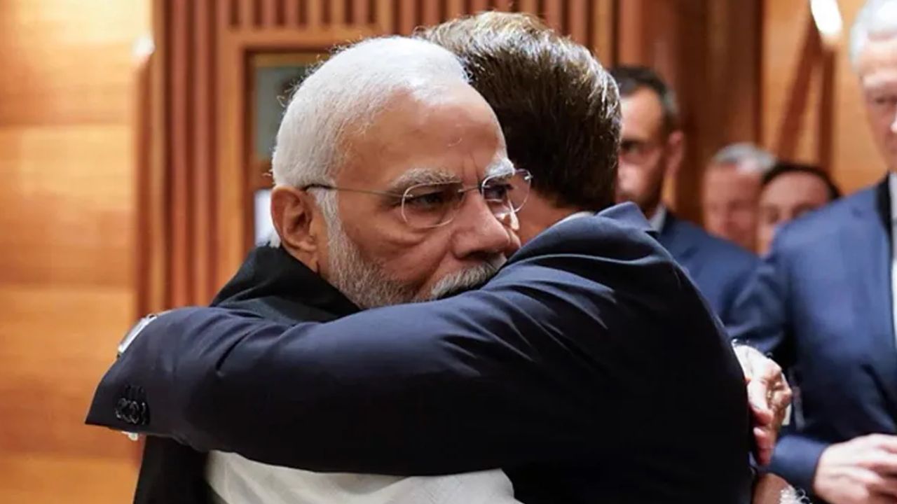 PM Modi with France president