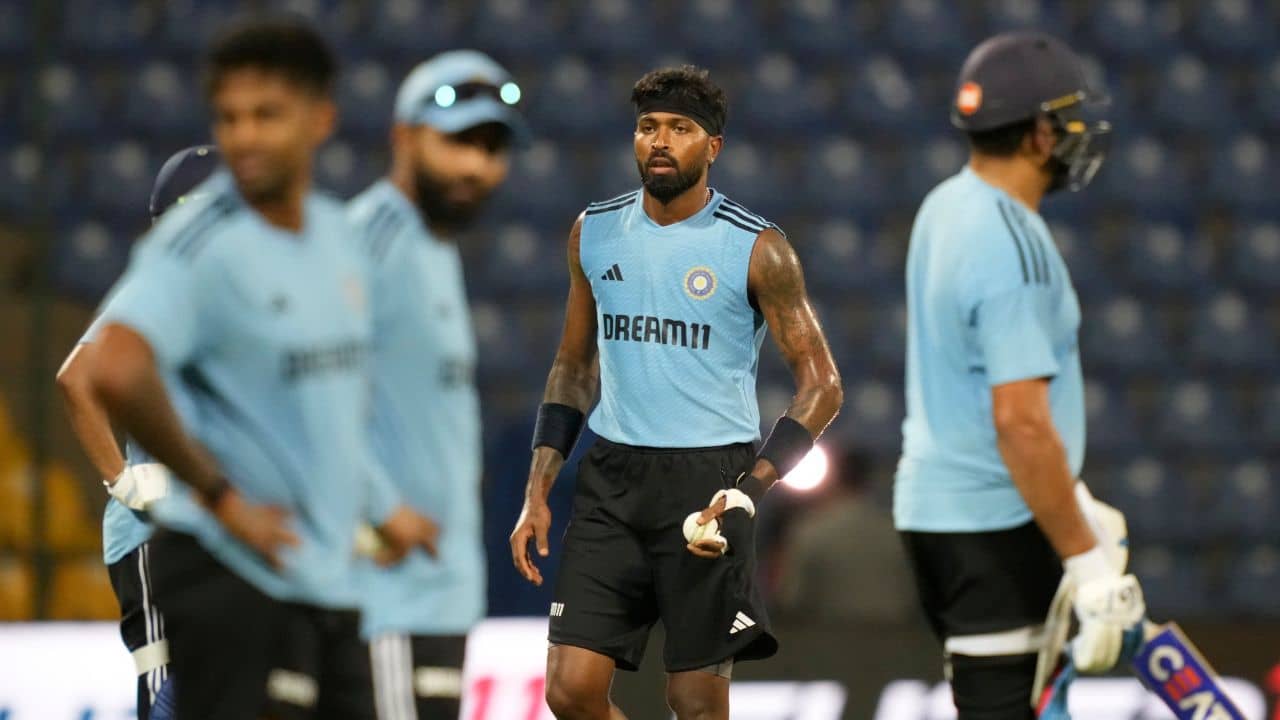 Rohit Sharma On Playing XI: একাদশ বেছে নেওয়া বিরাট মাথা-ব্যাথা! রোহিত যা বললেন...