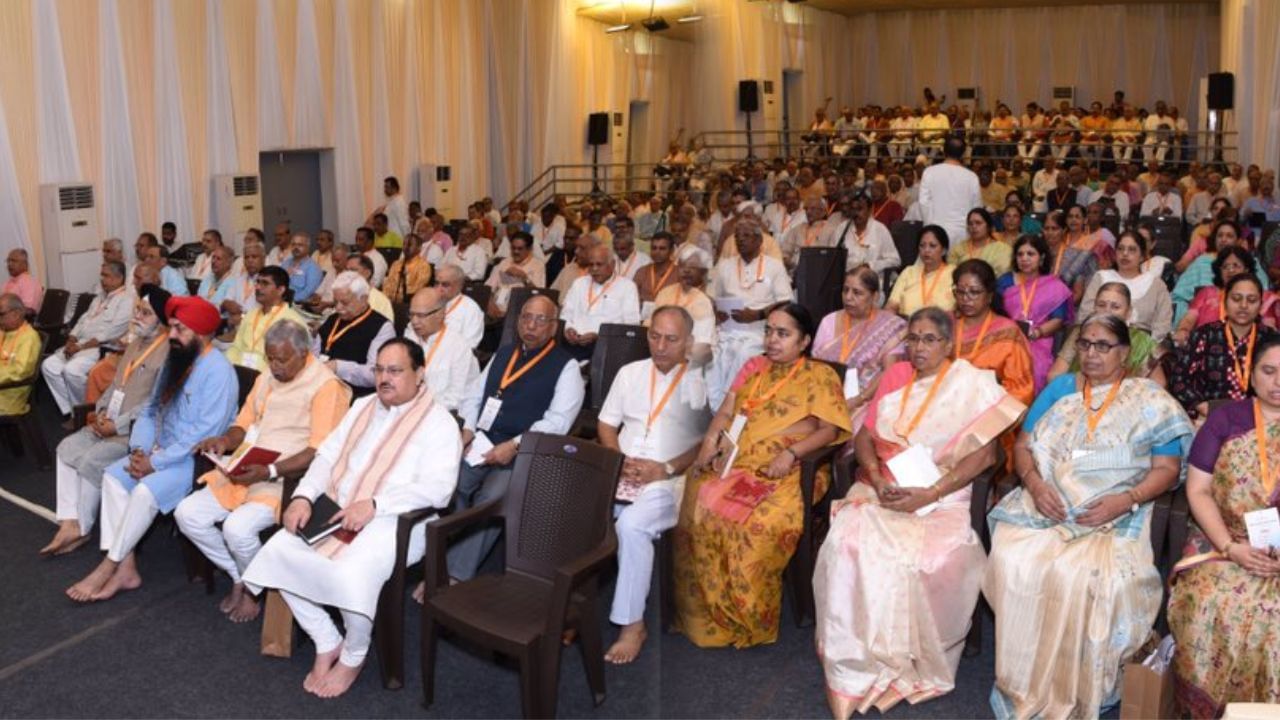 RSS meeting: আর্থ-সামাজিক সমস্যা নিয়ে আলোচনায় তিন দিনের বিশেষ বৈঠকে বসল RSS