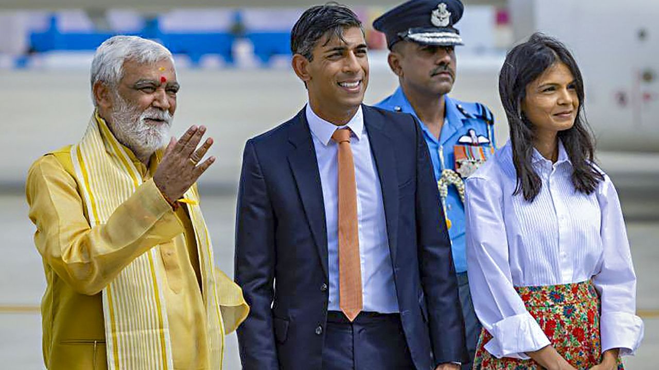 Rishi Sunak: জন্মাষ্টমী পালন করা হয়নি এবার, ভারতে পা রেখেই মন্দির-দর্শনের ইচ্ছা প্রকাশ ঋষি সুনকের