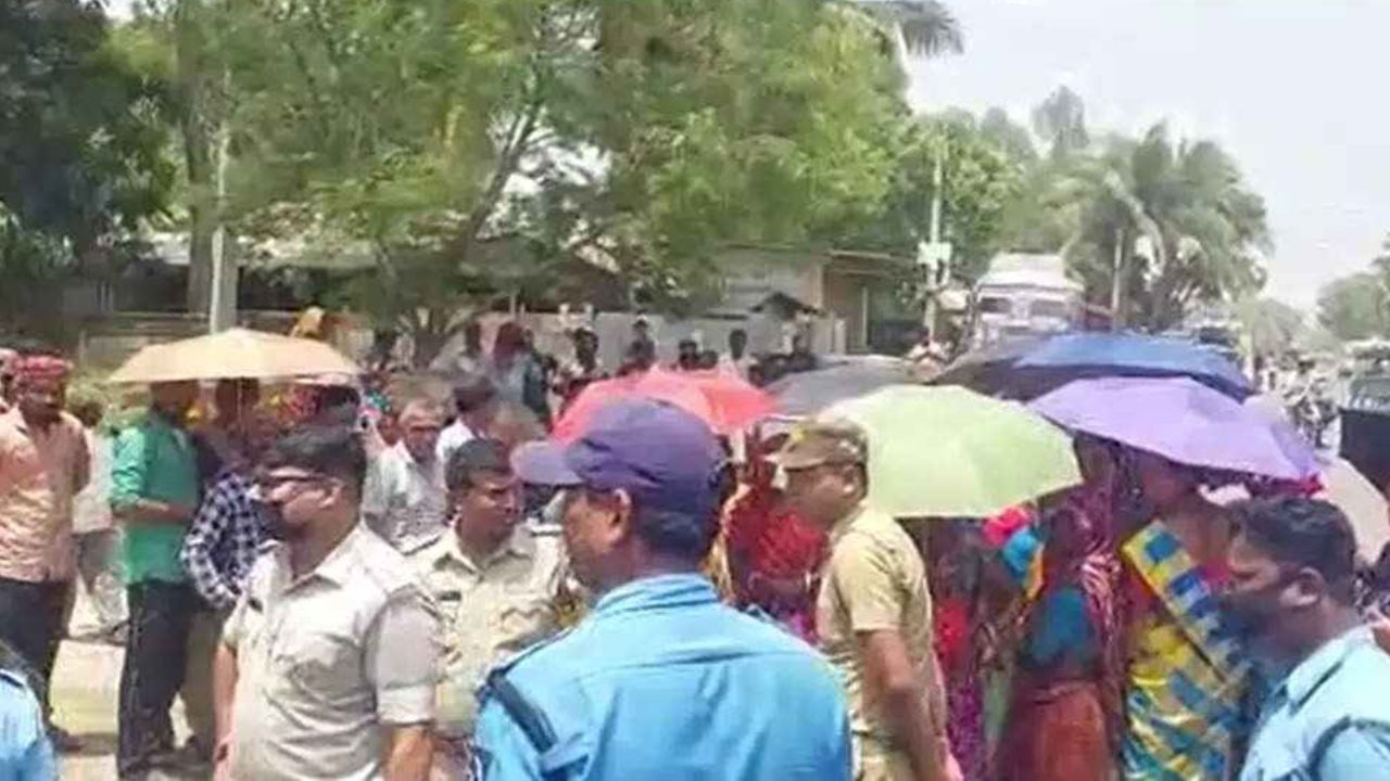 Samserganj: তিন বছরের বাচ্চাকে কোলে নিয়ে ক্যানেলে অতর্কিতে ঝাঁপ মহিলার! চলছে তল্লাশি