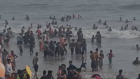 মন্দারমণির সমুদ্রে তলিয়ে গেলেন কলকাতার ৫ যুবক মন্দারমণির সমুদ্রে তলিয়ে গেলেন কলকাতার ৫ যুবক