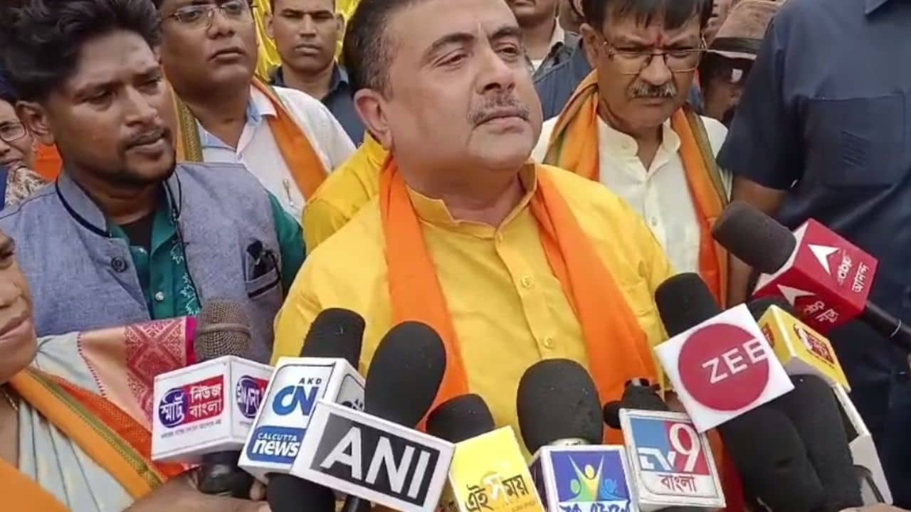 Suvendu Adhikari: লোকসভা ভোটে জিতলে তৃণমূলকে হলদিয়ার কারখানার গেট ছাড়া করার হুঁশিয়ারি শুভেন্দুর