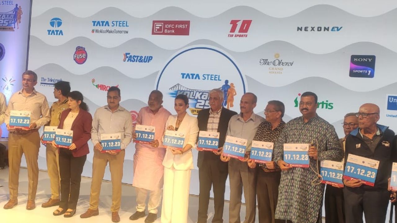 Tata Steel 25K Marathon উৎসবের মরসুম শুরুর আগে ম্যারাথনের ঢাকে কাঠি