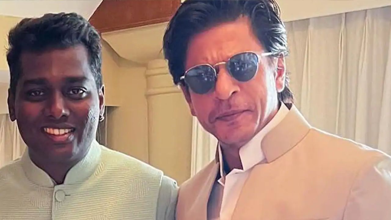 SRK: 'জওয়ান'-এর অস্কারে যাওয়া উচিৎ, খান স্যরের সঙ্গে কথা বলব: অ্যাটলি SRK: 'জওয়ান'-এর অস্কারে যাওয়া উচিৎ, খান স্যরের সঙ্গে কথা বলব: অ্যাটলি