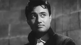 সবটা বুঝতে পেরেও কেন চুপ ছিলেন দেব আনন্দ... সবটা বুঝতে পেরেও কেন চুপ ছিলেন দেব আনন্দ...