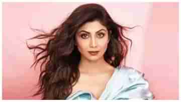 Shilpa Shetty Oops Moment: আর একটু হলেই..., খোলামেলা পোশাক পরে অস্বস্তিতে শিল্পা