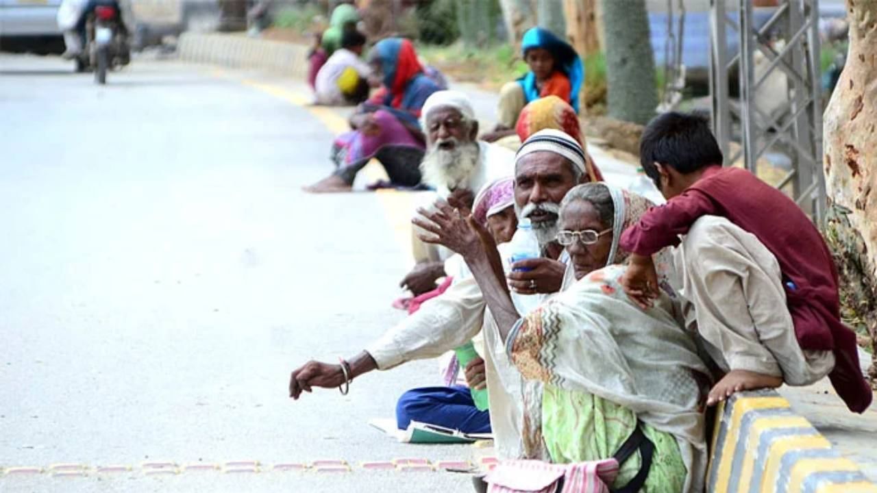 Pakistani Beggar: শুধু জঙ্গি নয়, বিভিন্ন দেশে ভিখারি রফতানিও করছে পাকিস্তান