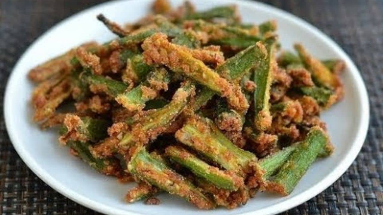 Bhindi Recipe: একঘেঁয়ে ঢ্যাঁড়শ ভাজি ভাল লাগে না? একবার বেসন ভিন্ডি খেয়ে দেখুন তো!